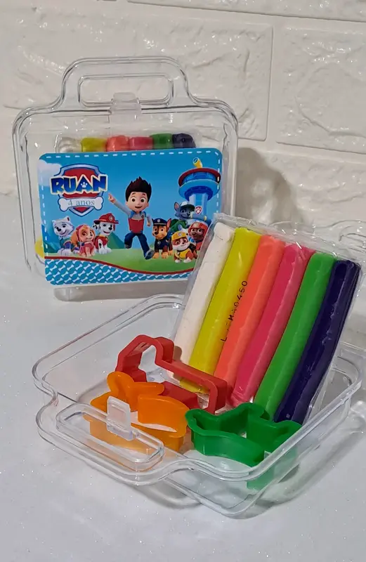 Kit Massinha com Maletinha + 3 Cortadores